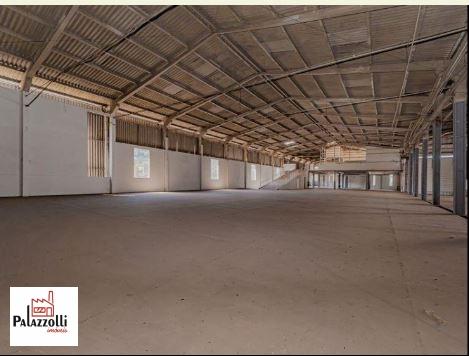 Depósito-Galpão-Armazém à venda e aluguel, 4000m² - Foto 1