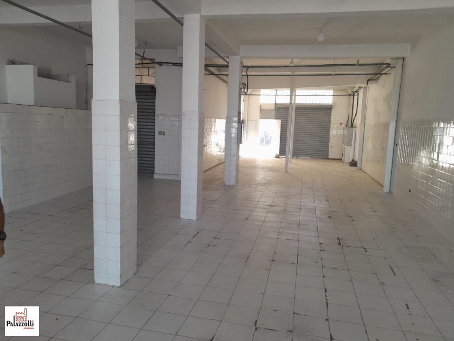 Depósito-Galpão-Armazém para alugar, 500m² - Foto 5